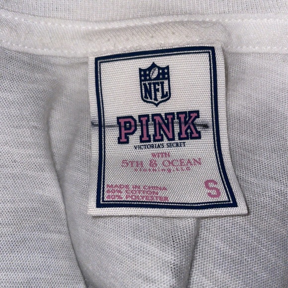 Victoria Secret PINK NFL Indianapolis Colts T shirt. Size Small. Win me over - Picture 4 of 4